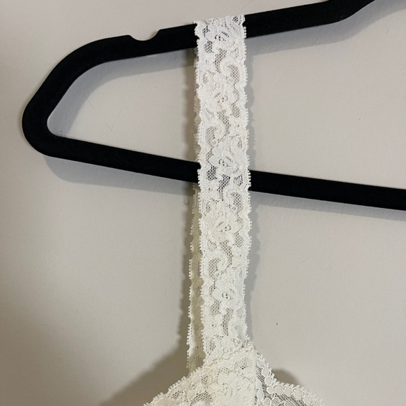 Olga Womens Lace Cami Top Size XL Cream Undershirt Loungewear Coquette - Picture 7 of 13